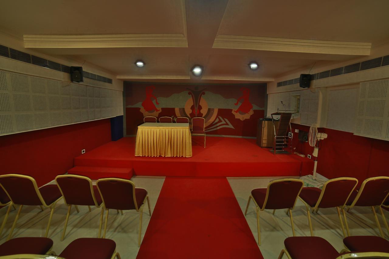 Hotel Horizon International Tullipurmbu Exterior photo